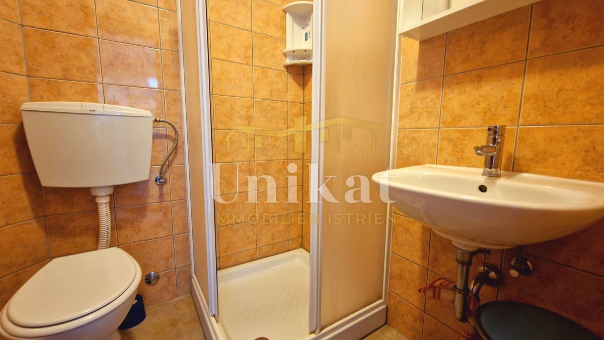 Renovirana kamnita hiša z razgledom na morje, Poreč